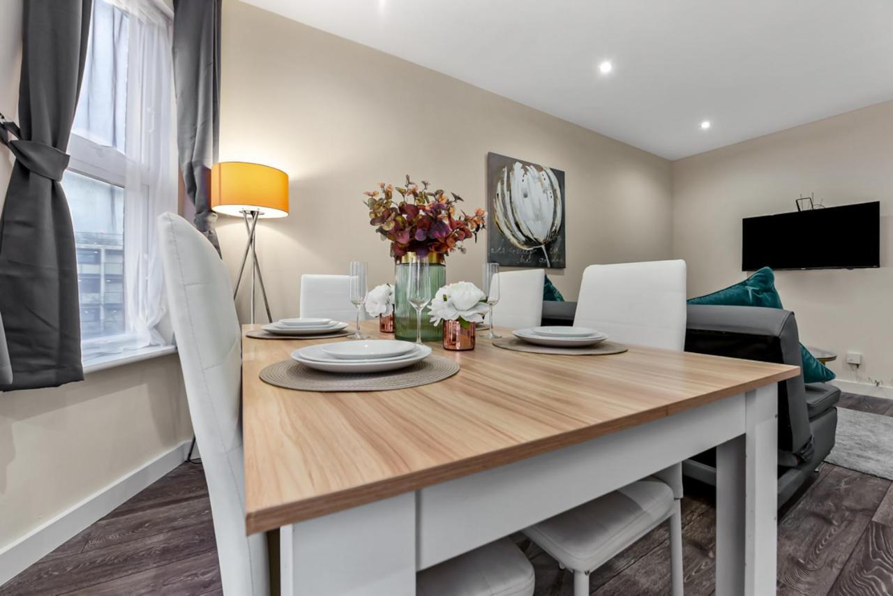 Family Friendly, Zone 2, 2 Beds, Overground London Exteriör bild